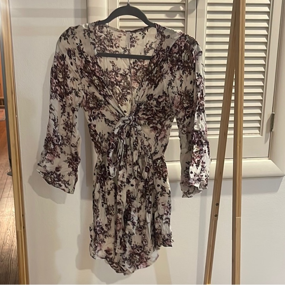 Floral romper with front tie and cutout - S